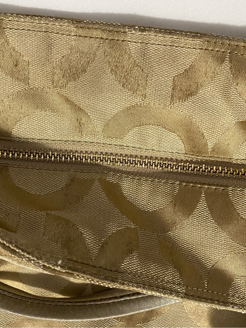 Coach Large Logo Tan Shoulder Purse Used - Picture 12 of 16